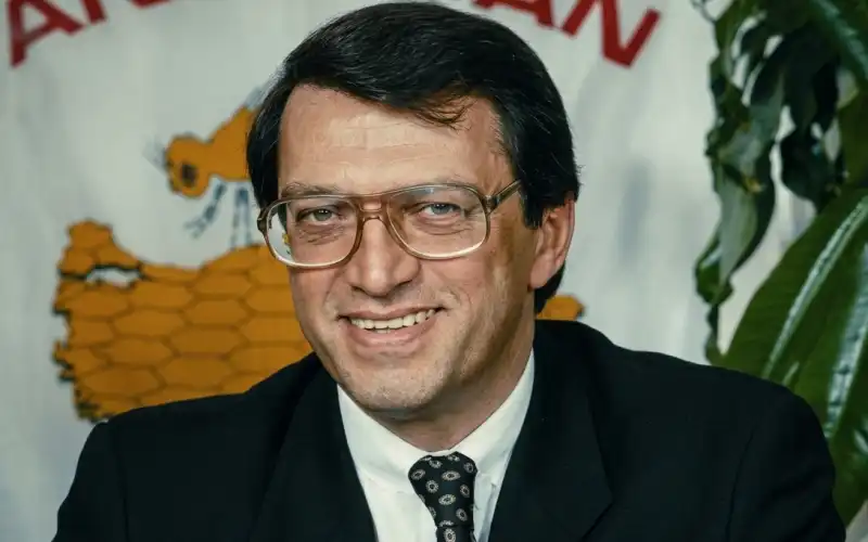 Ahmet Mesut YILMAZ
