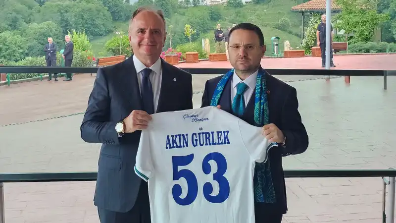 Çaykur Rizespor’dan Bakan Gürlek’e Anlamlı Jest