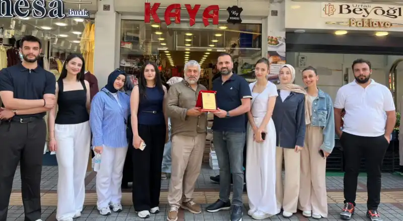 Rize'nin Öğrenci Dostu esnafları Ödüllendirildi