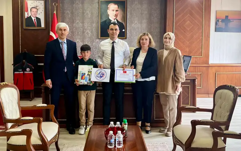 Pazarlı Öğrenci Türkiye İkincisi Oldu