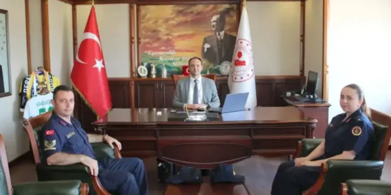 Derepazarı İlçe Jandarma Komutanlığında Görev Değişimi