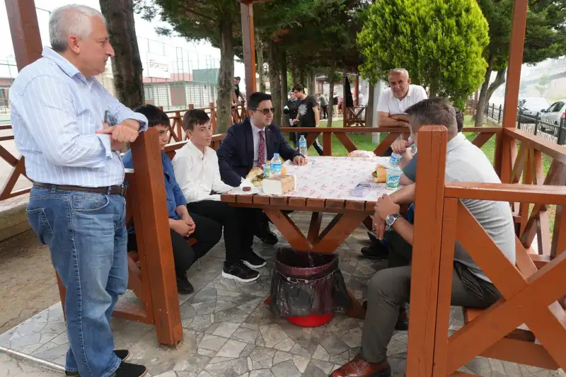 İyidere Millet Bahçesi’nde Moral Şenliği
