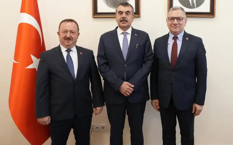 Başkan Mehmet Yılmaz’dan Ankara’da Eğitim Mesaisi