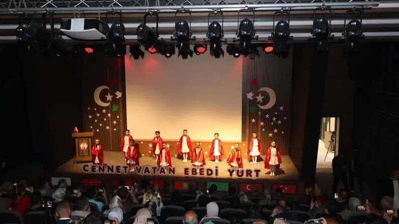 Güneysu’da “Cennet Vatan Ebedi Yurt” Programına Yoğun İlgi