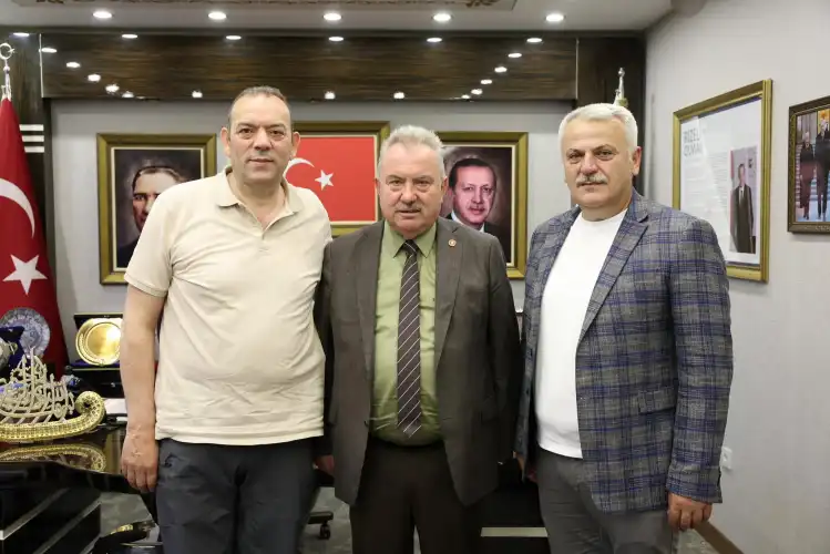 AK Parti Rize İl Başkanı Yılmaz Katmer’den Yoğun Mesai