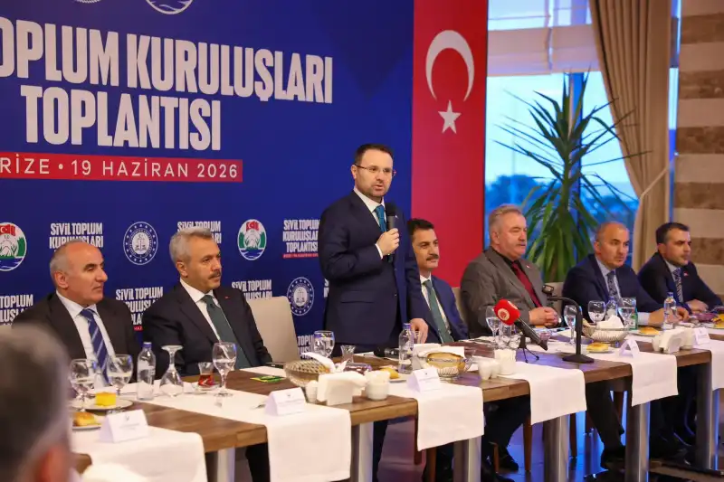 Bakan Gürlek, Rize’de STK Temsilcileriyle Buluştu