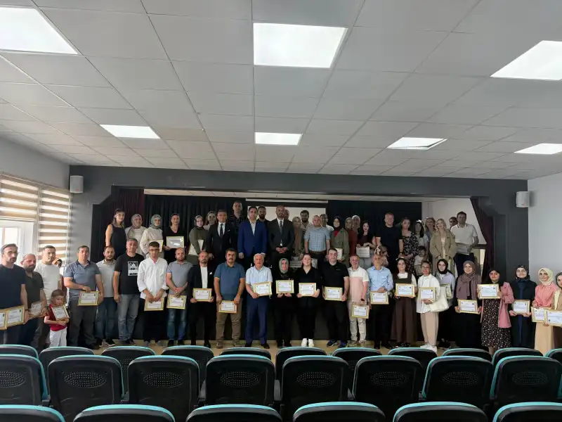 İyidere’de Eğitim Emekçilerine Anlamlı Vefa