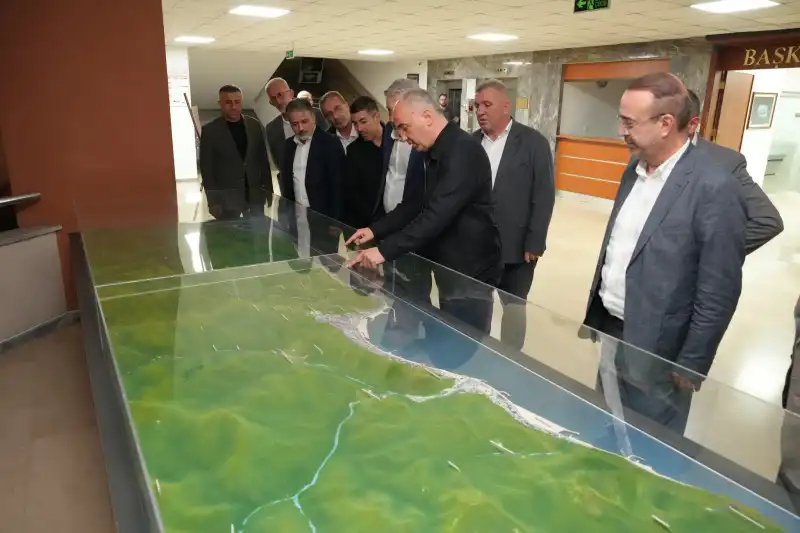 Öz Gıda-İş Sendikası’ndan Rize Belediyesi’ne Ziyaret