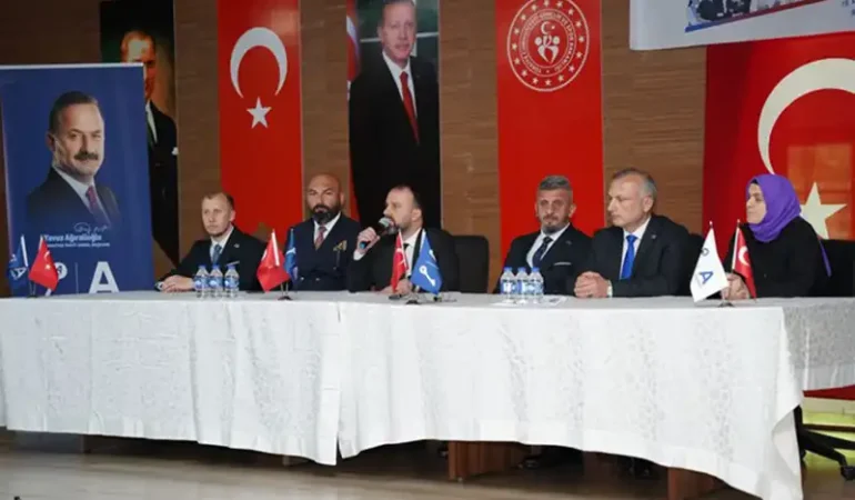 Anahtar Parti Çamlıhemşin’de Ahmet Karadeniz Güven Tazeledi