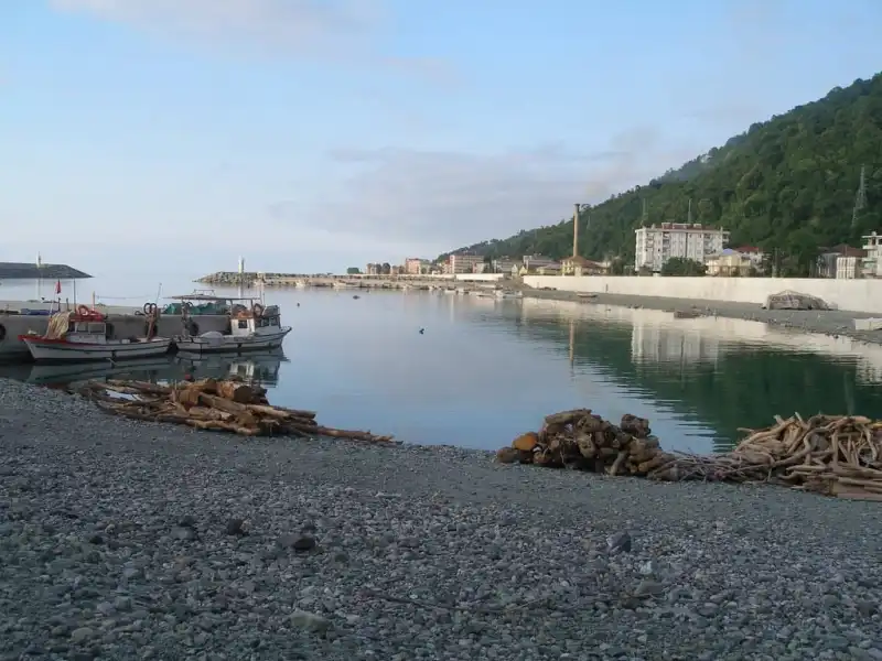 Fındıklı Yeniköy Plajı