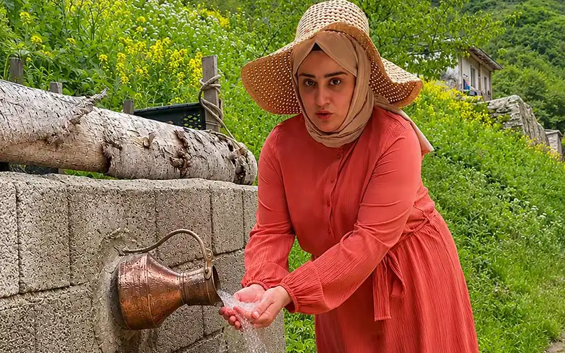 Cimil Vadisi'nde Görenleri Şaşırtan Çeşme
