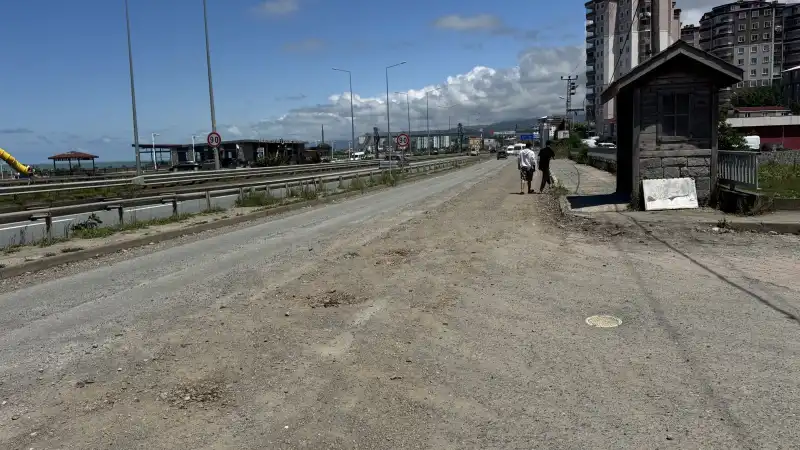 Pazar Sanayi Sitesi'nde Yol Tepkisi