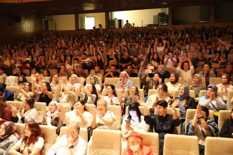 Rize'de Sanat Dolu Gece