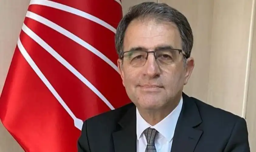 CHP Rize İl Başkanı Saltuk Deniz: "Görevden Almalar Örgüte Darbedir"