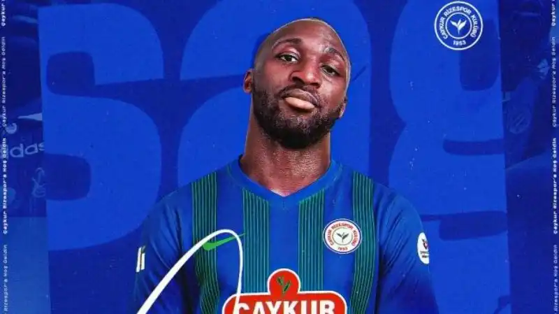 Çaykur Rizespor'dan Savunmaya Güçlü Takviye