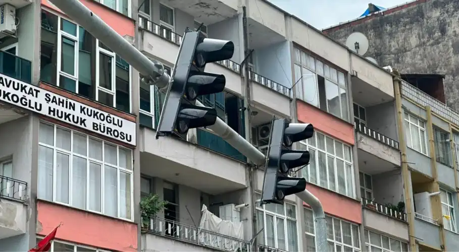Rize'de Trafik Akışını Rahatlatacak Adım