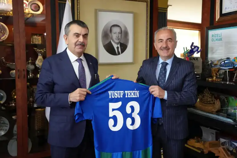 Bakan Tekin’den Başkan Metin’e Ziyaret