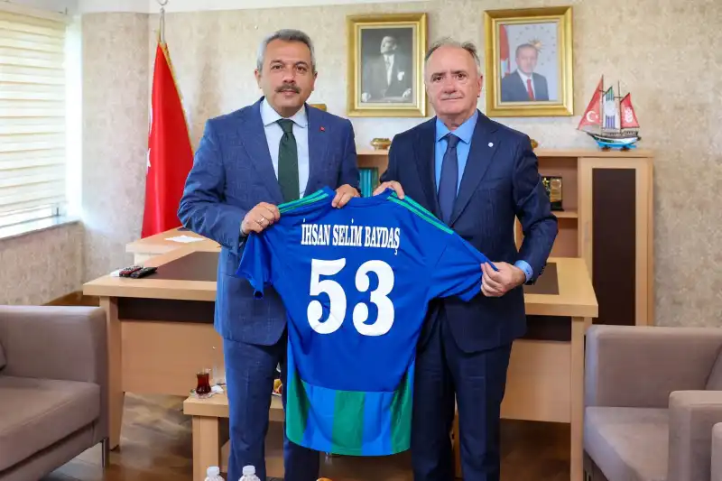 Rize Valisinden Hayırlı Olsun Ziyareti