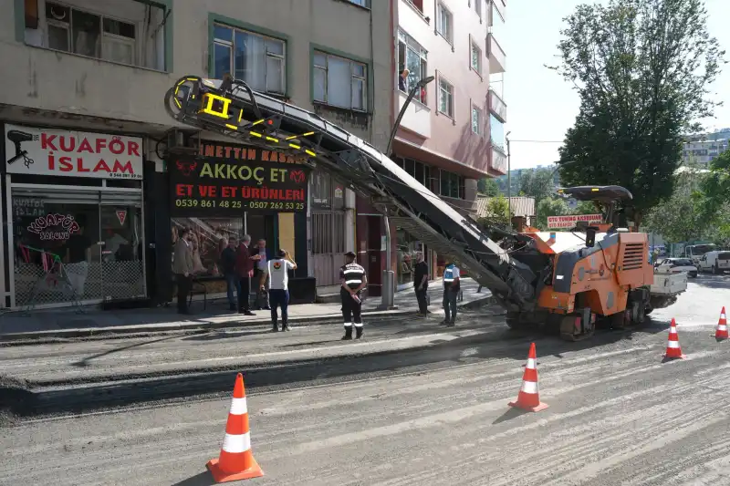 Rize’de Atatürk Caddesi Yenileniyor