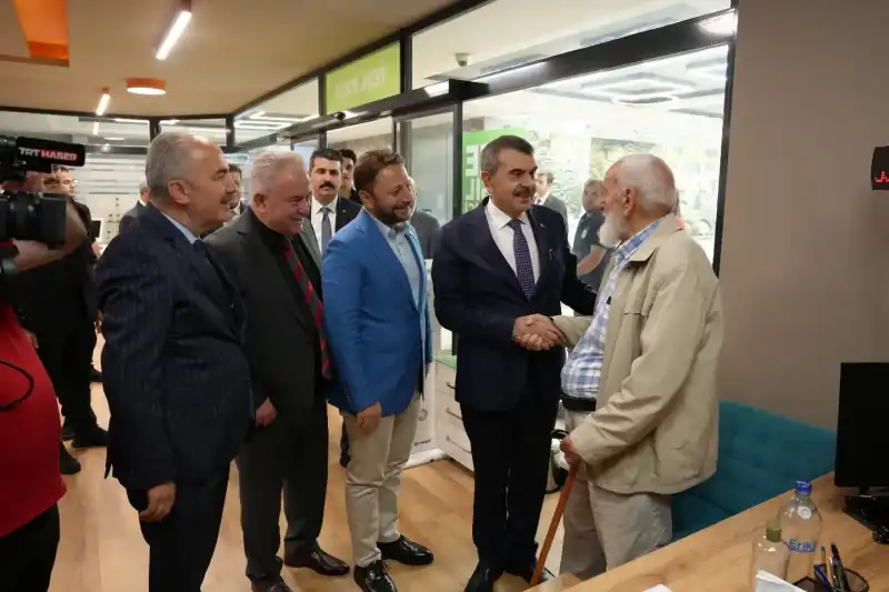 Bakan Tekin’den Başkan Metin’e Ziyaret