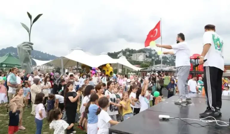Çayeli’nde Çocuk Şenliği Coşkusu