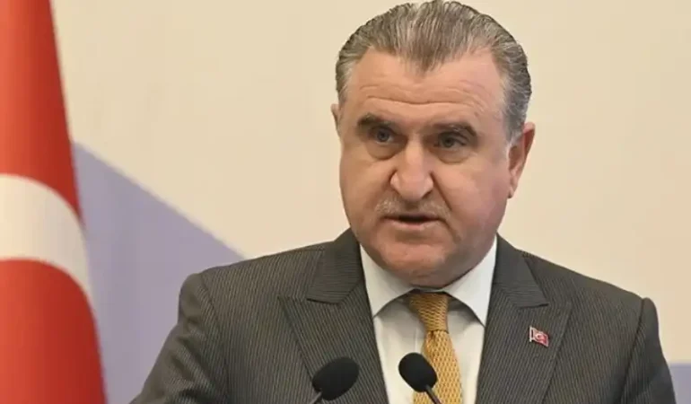 Dr. Osman Aşkın Bak