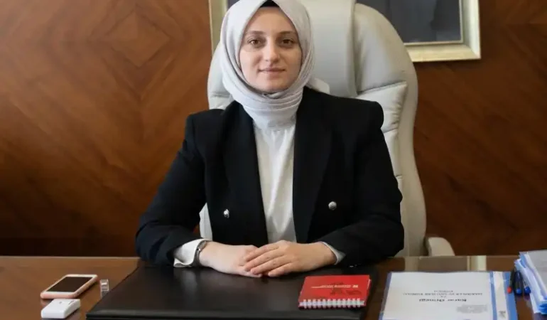 Esra DEMİRTAŞ
