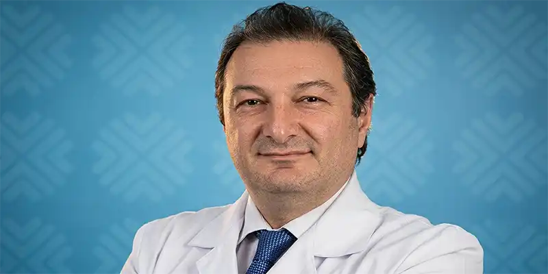 Üroloji Uzmanı Prof. Dr. Zeki Bayraktar