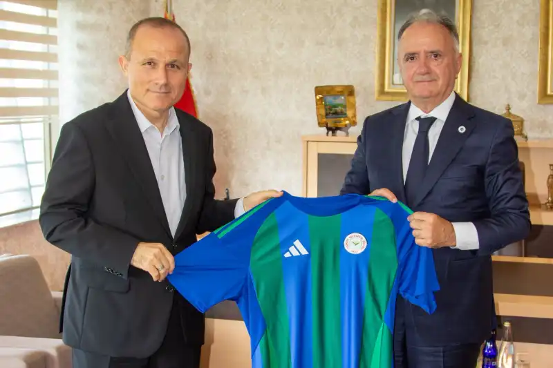 Çaykur Rizespor Başkanına Hayırlı Olsun Ziyareti