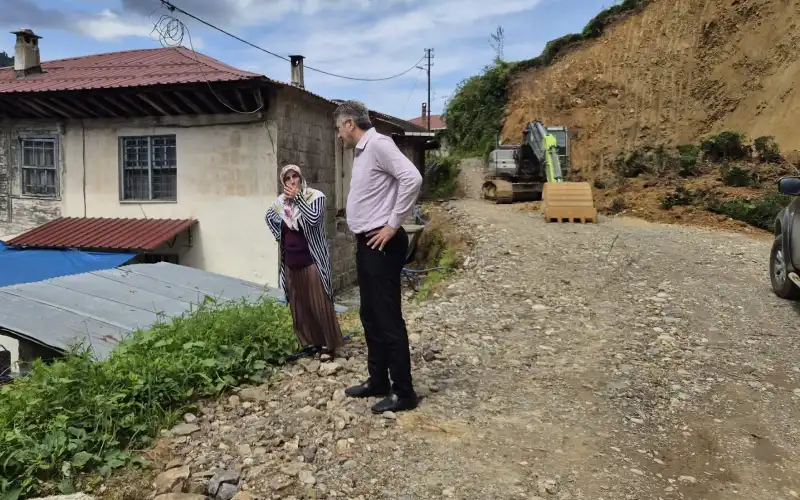 Güneysu’da Altyapı ve Üstyapı Çalışmaları Hız Kesmeden Sürüyor