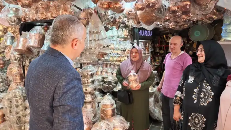Başkan Metin Bakırcılar Sokağı’nı Ziyaret Etti