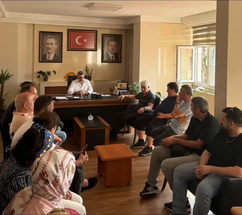 Fındıklı 1974'den AK Parti İlçe Başkanlığı’na Ziyaret