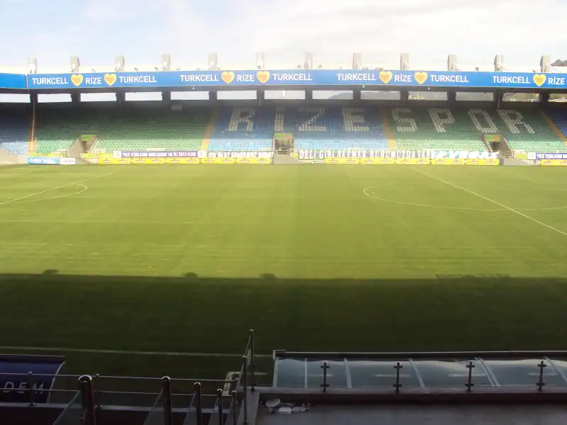 Çaykur Rizespor A.Ş. Çaykur Didi Stadyumu (1)