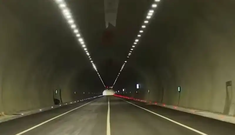 Çamlıhemşin Tünelli Bugün Hizmete Açılıyor