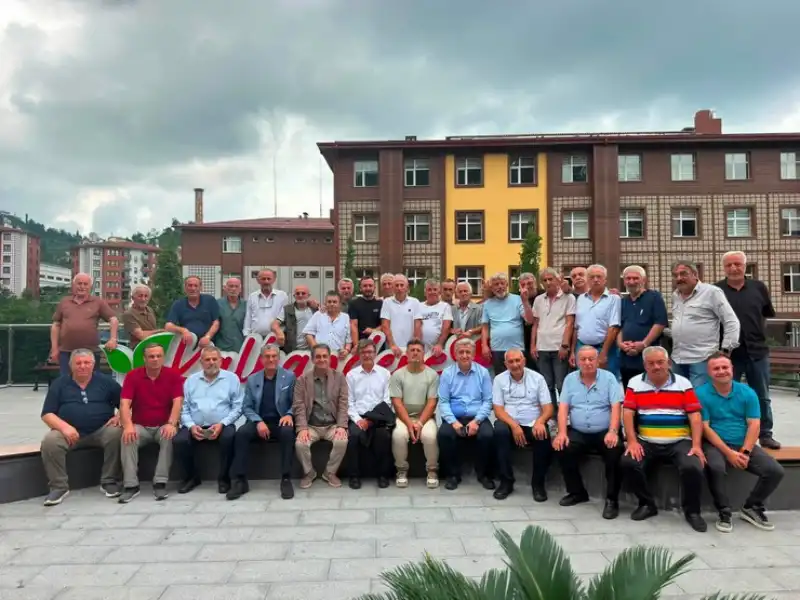 Yeni Parti Heyeti Rize’de Sahaya İndi