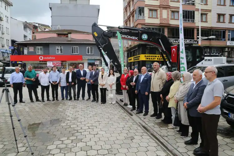 Çayeli Belediyesi Araç Filosunu Güçlendirdi: 3 Yeni Araç Hizmete Alındı