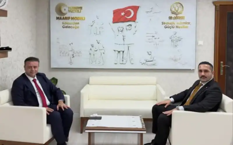 Derepazarı’nda Eğitim Gündemi: Kaymakam Palabıyık’tan İl Milli Eğitim Müdürü Akmeşe’ye Ziyaret