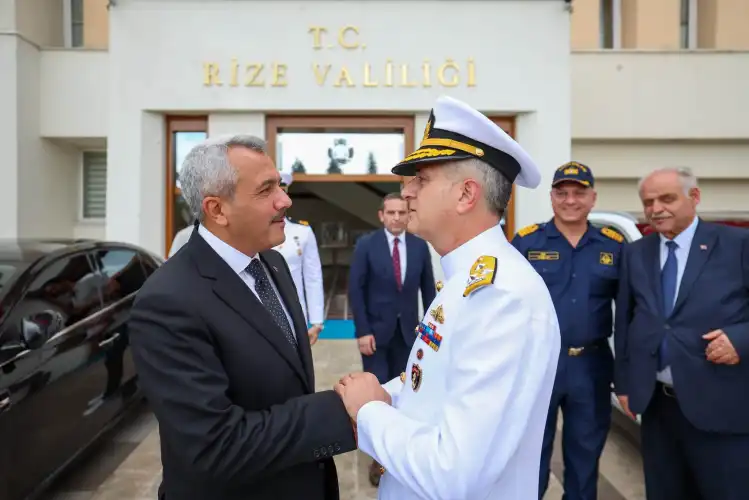 Kuzey Deniz Saha Komutanı Koramiral Özoğul’dan Rize Valiliği’ne Ziyaret