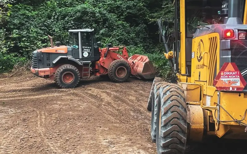 Rize İl Özel İdaresi Köy Yollarında Bakım ve Onarım Çalışmalarını Sürdürdü