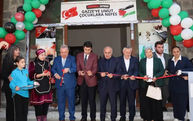 Hemşin’de Cumhuriyet Bayramı’nda Gazze İçin Dayanışma Seferberliği
