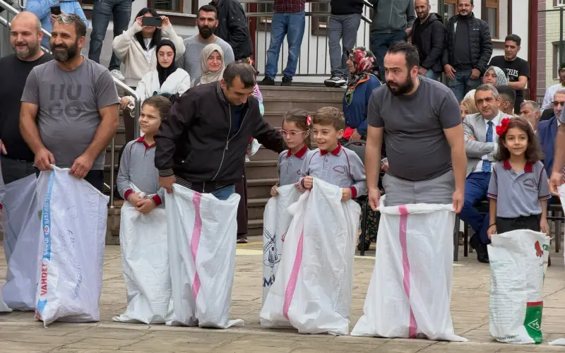 Derepazarı’nda “Baba Eli” Projesi Kapsamında Anlamlı Buluşma