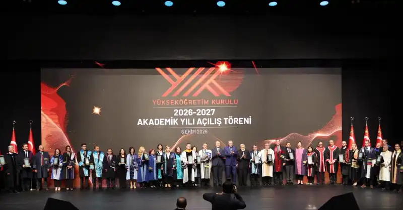 RTEÜ’de Büyük Gurur Çay Araştırmasına YÖK’ten Üstün Başarı Ödülü
