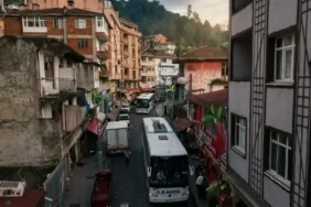 Kalkandere’de Sahil Seyahat Yazıhanesi Açıldı